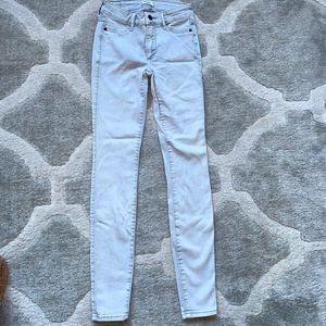 A&F Skinny jeans